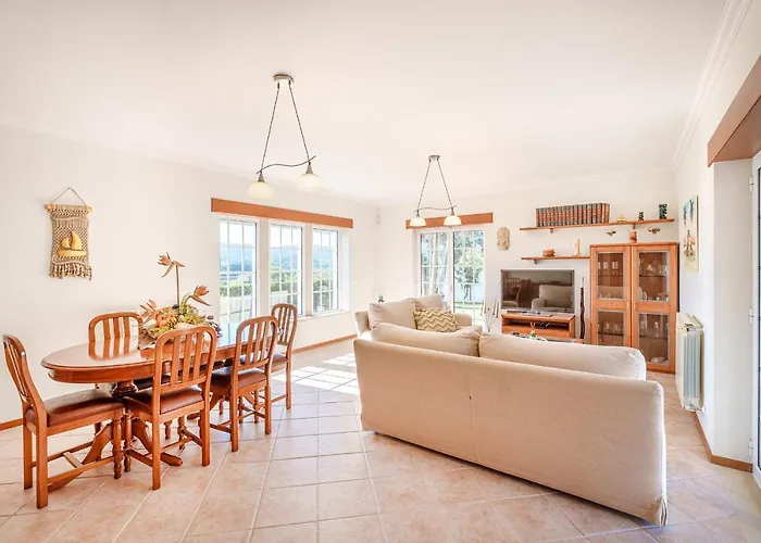 Casa Da Encosta * Nazaré